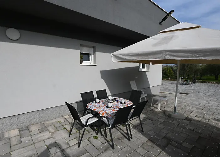 House Ivana
